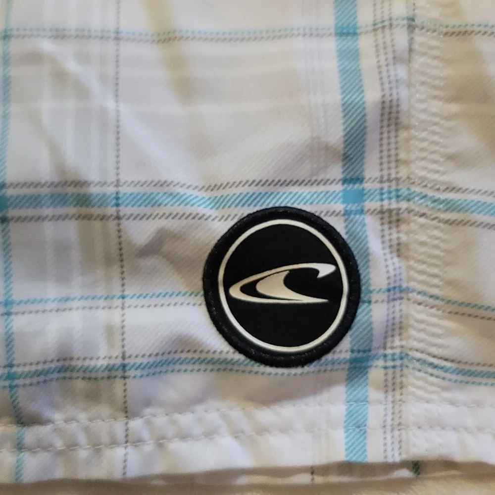 O'Neill Board Shorts Mens 34 White Blue Plaid Cargo Pocket Surf Beach Quick Dry